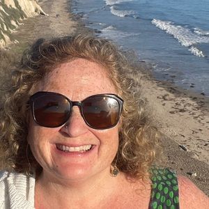 Meet your Posher, Pamela